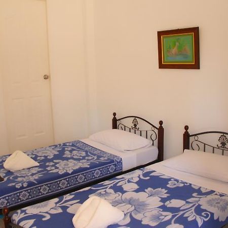 كالامبا Dona Jovita Garden Resort المظهر الخارجي الصورة